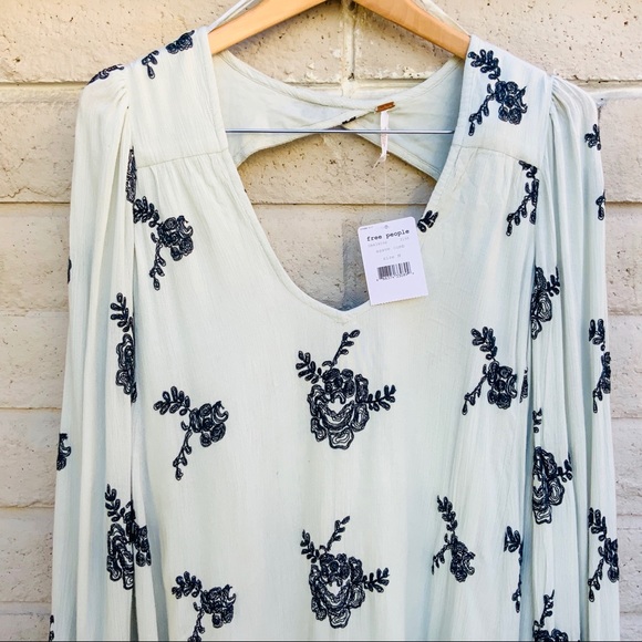 π NWT Free People Embroidered Austin Dress π - Picture 4 of 8